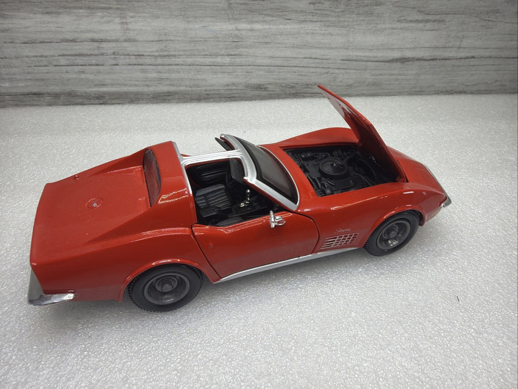 Maisto 1970 Chevrolet Corvette Stingray 1/24 Diecast  Nice Condition No Box3