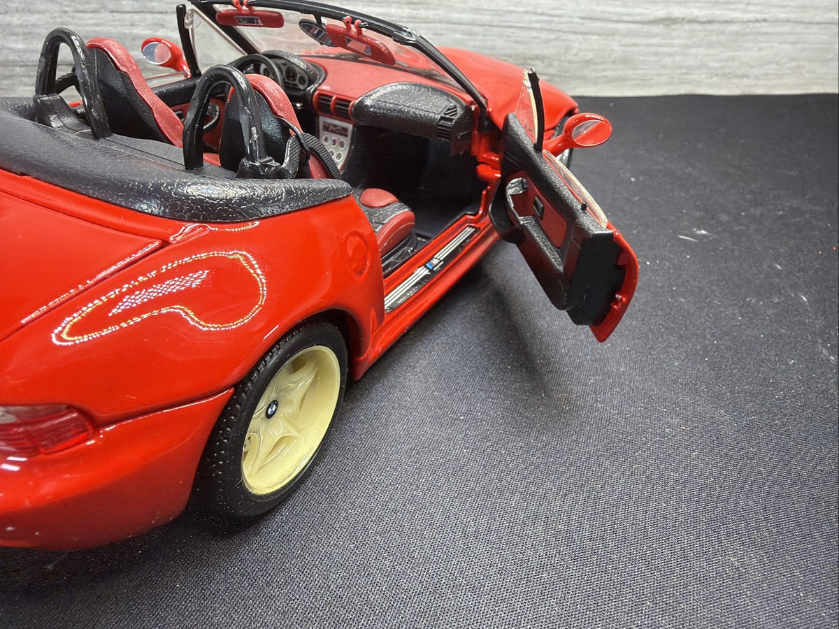Bburago 1996 BMW M Roadster Convertible Red Scale 1:18 Made Italy No Box Read17
