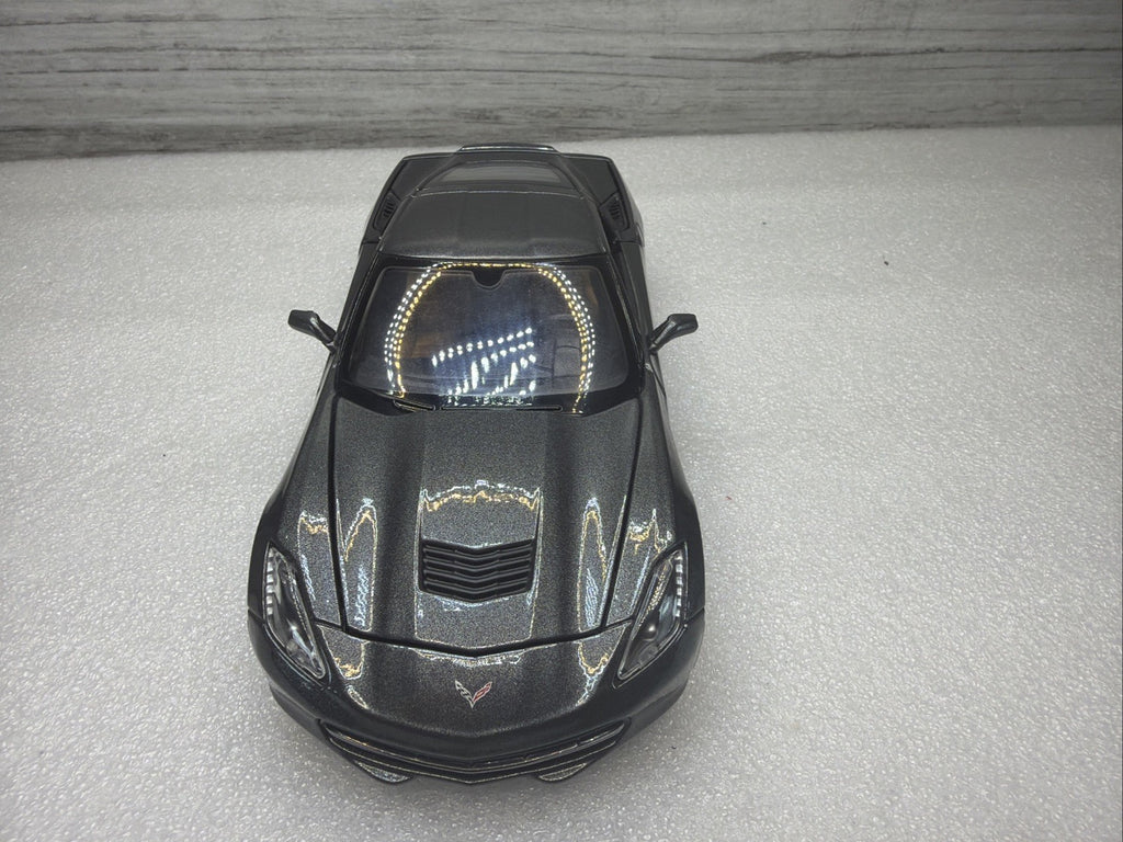 Maisto 2014 Chevrolet Corvette Stingray Grey 1/24 Scale Diecast Car No Box Nice5