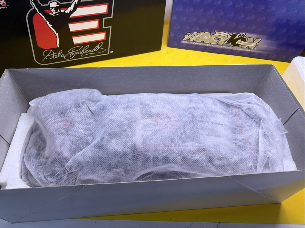 ACTION Dale Earnhardt Sr legacy 1/18 Monte Carlo 2002  NEW LTD EDITION VERY RARE13