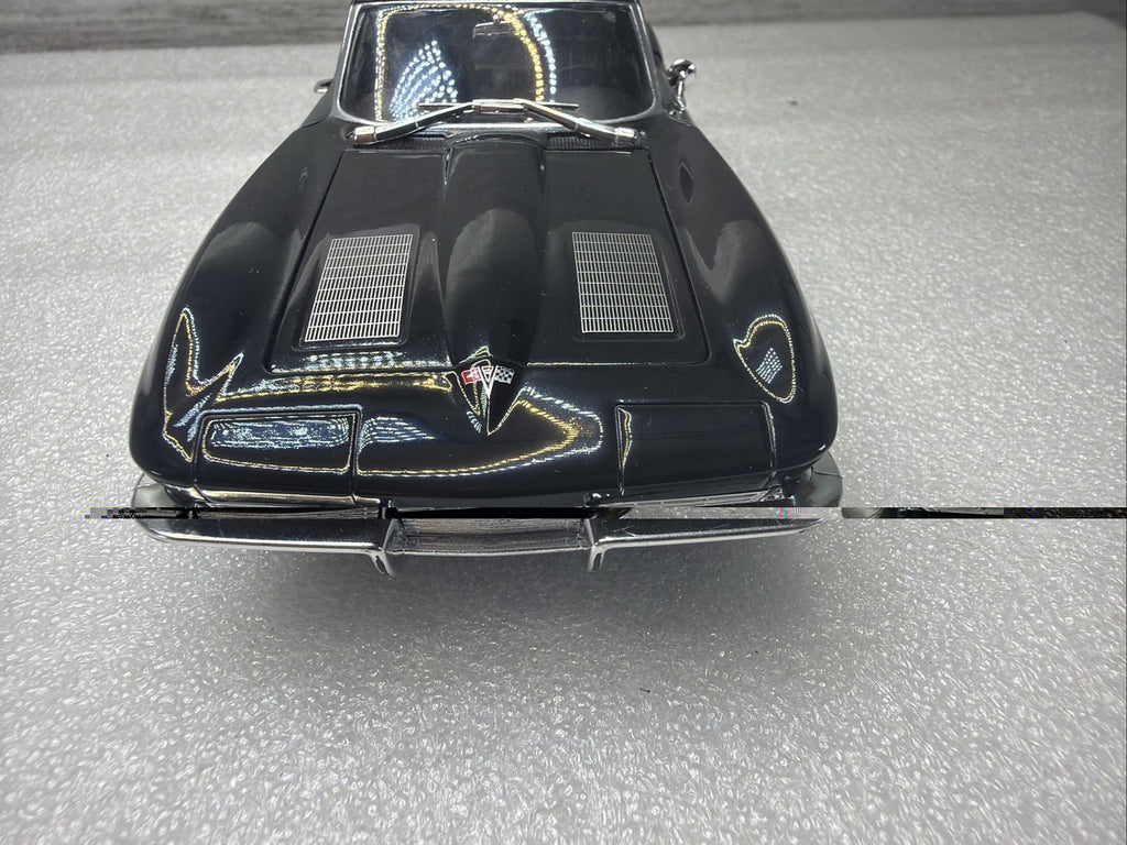 1963 Chevrolet Corvette C2 1/24 Scale Diecast Metal Model - Black No Box  Nice5