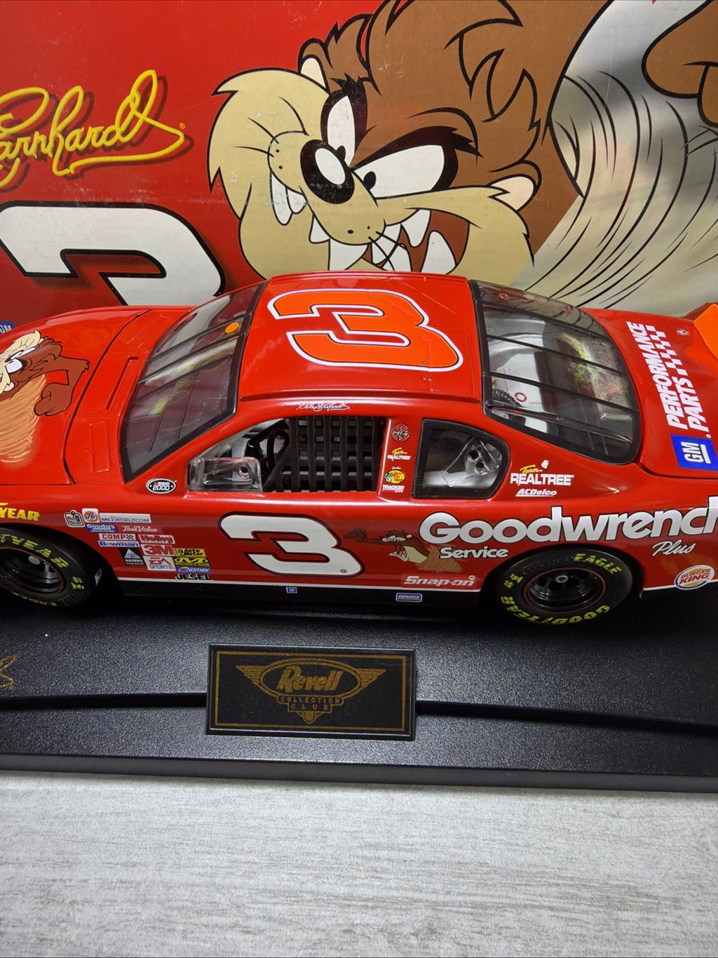 Dale Earnhardt #3 GM Goodwrench TAZ NO BULL Revell 1/18 Nascar Diecast NICE4
