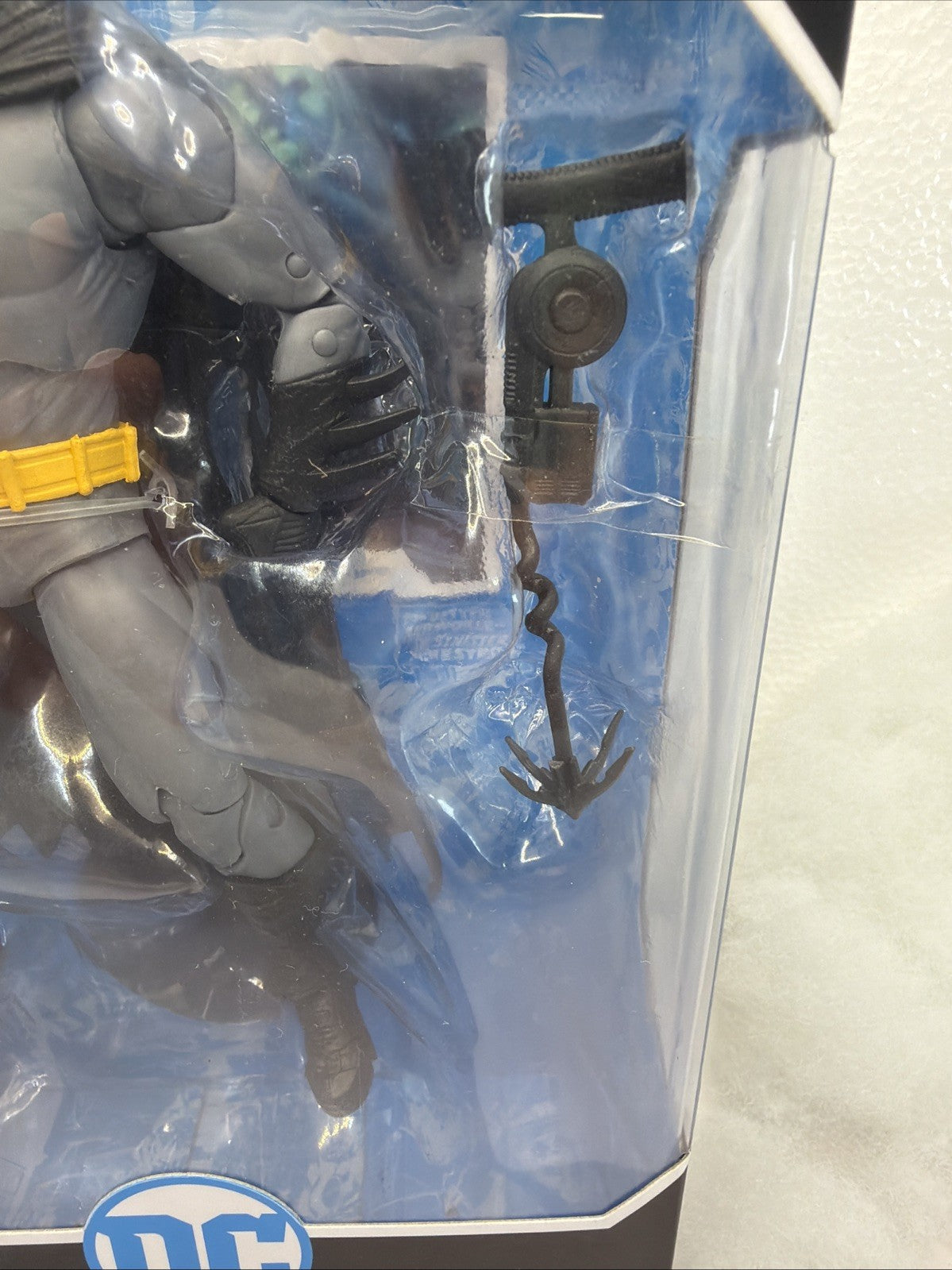 DC Multiverse McFarlane BATMAN: Three Jokers 7inch action figure! New2