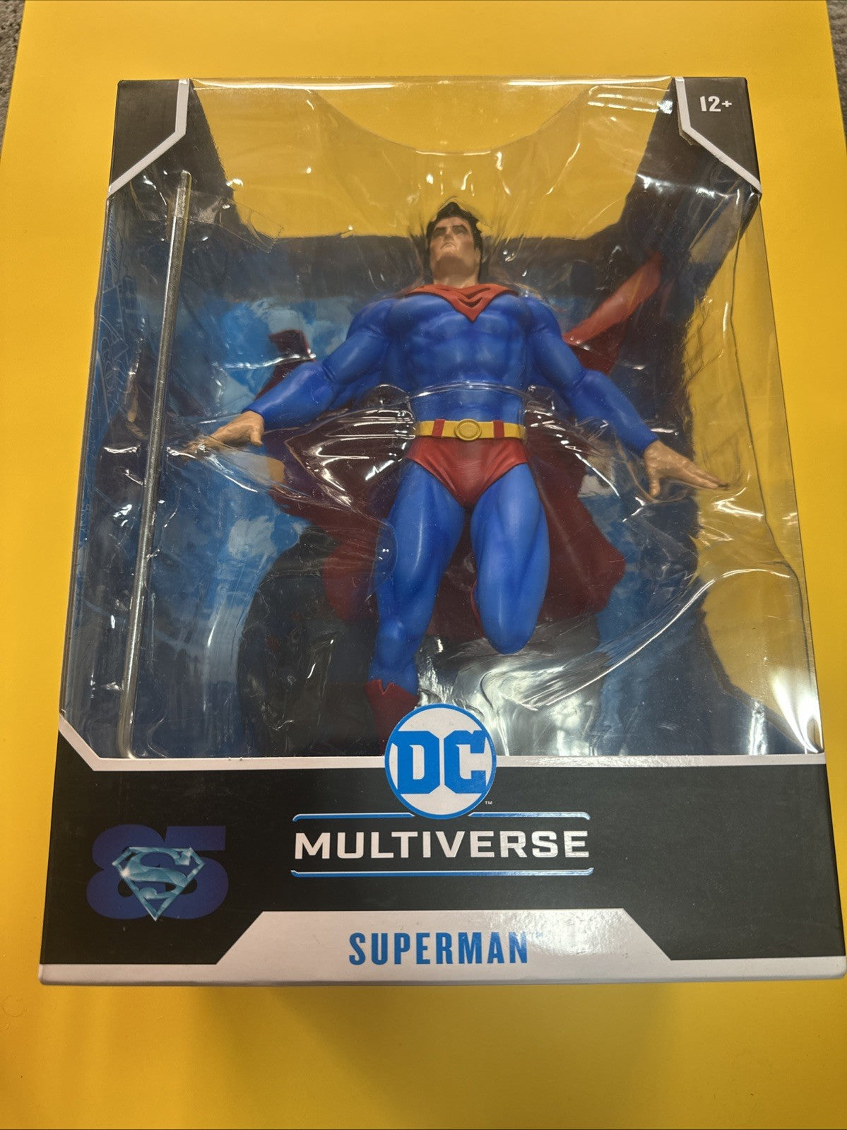 New McFarlane DC Multiverse - Superman For Tomorrow - SUPERMAN 12in Large Statue0