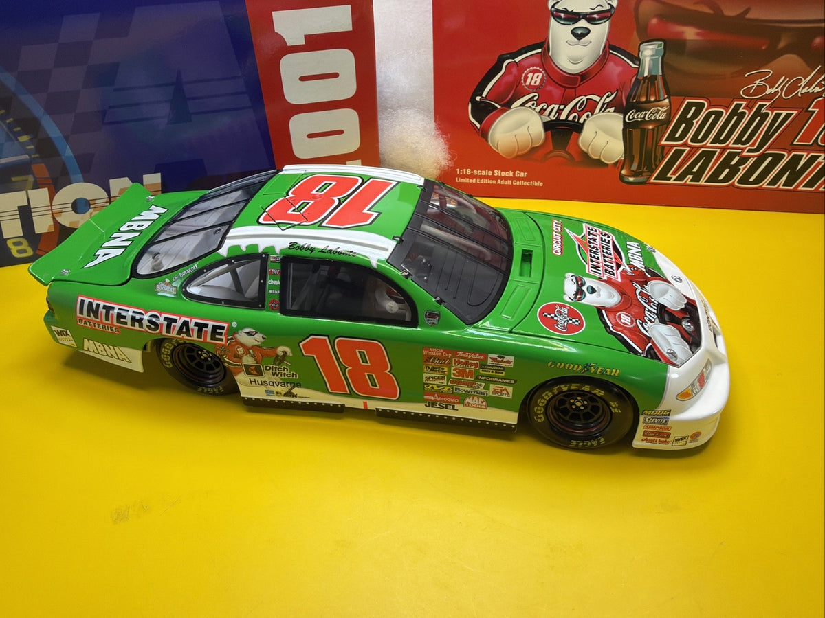 New! Bobby Labonte #18 Nascar Inter  2001 Pontiac 1 Of 2,508 1/18th Scale Action8