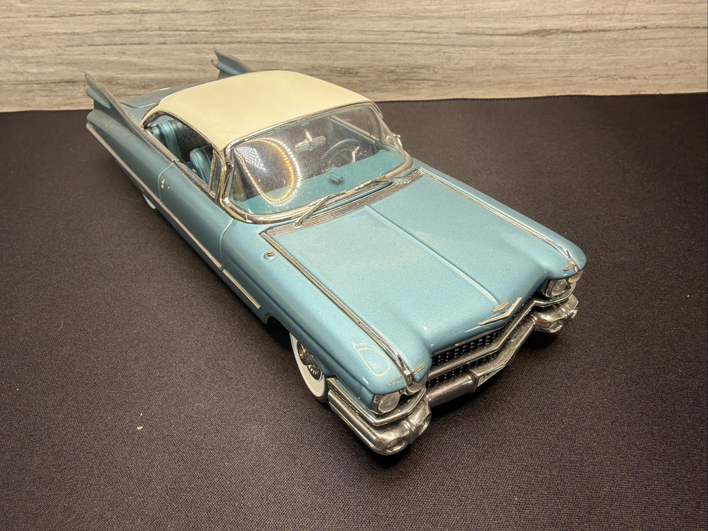 Danbury Mint 1959 Cadillac Coupe de Ville No Box Nice Blue Minor Damage13