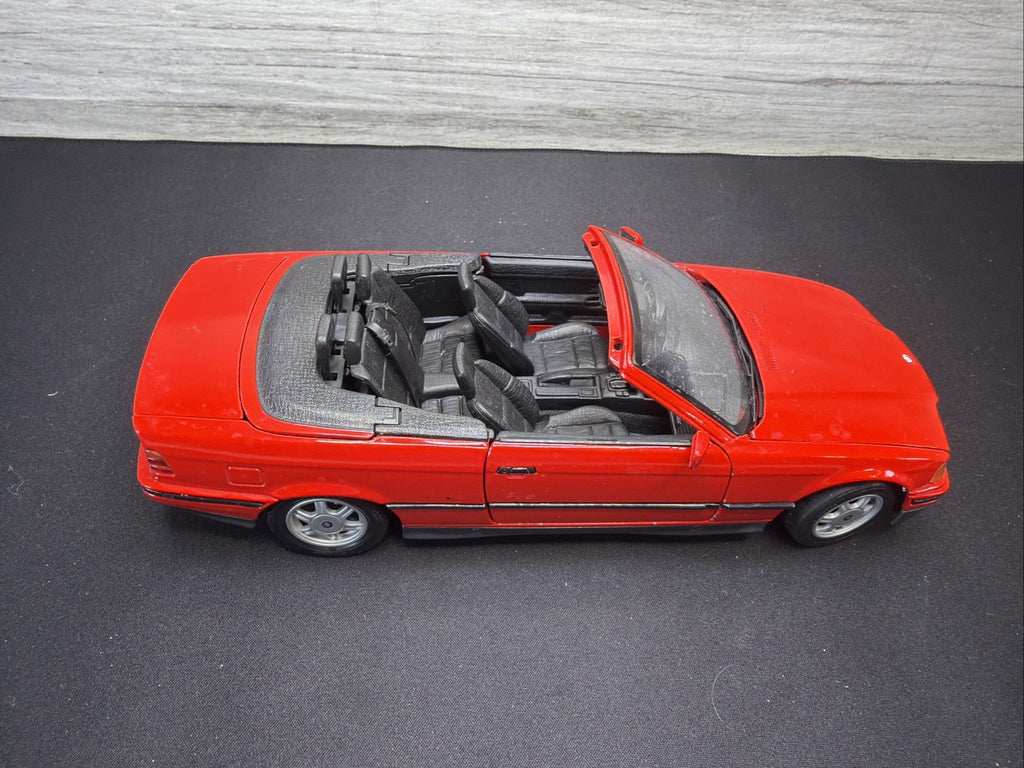 Maisto 1:18 BMW 325i Convertible (1993 Vintage Diecast Cars Model Toy Car No Box1