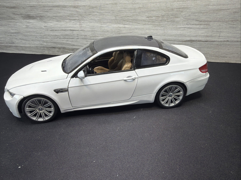 1:18 MOTORMAX BMW M3 Coupe - white - Rare Nice Condition E92 20088