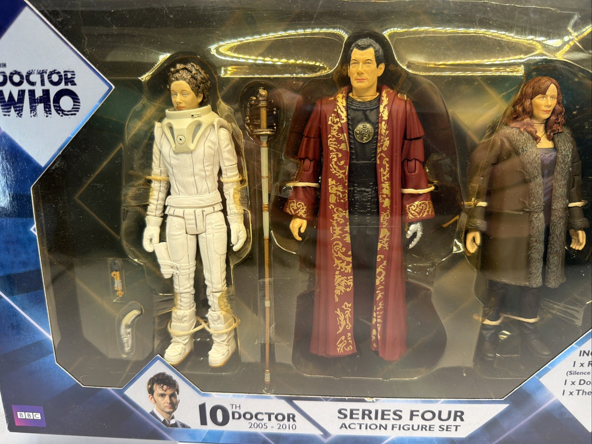 Doctor Who Series Four Action Figure Set: River Song~Narrator~Donna Noble NEW 42