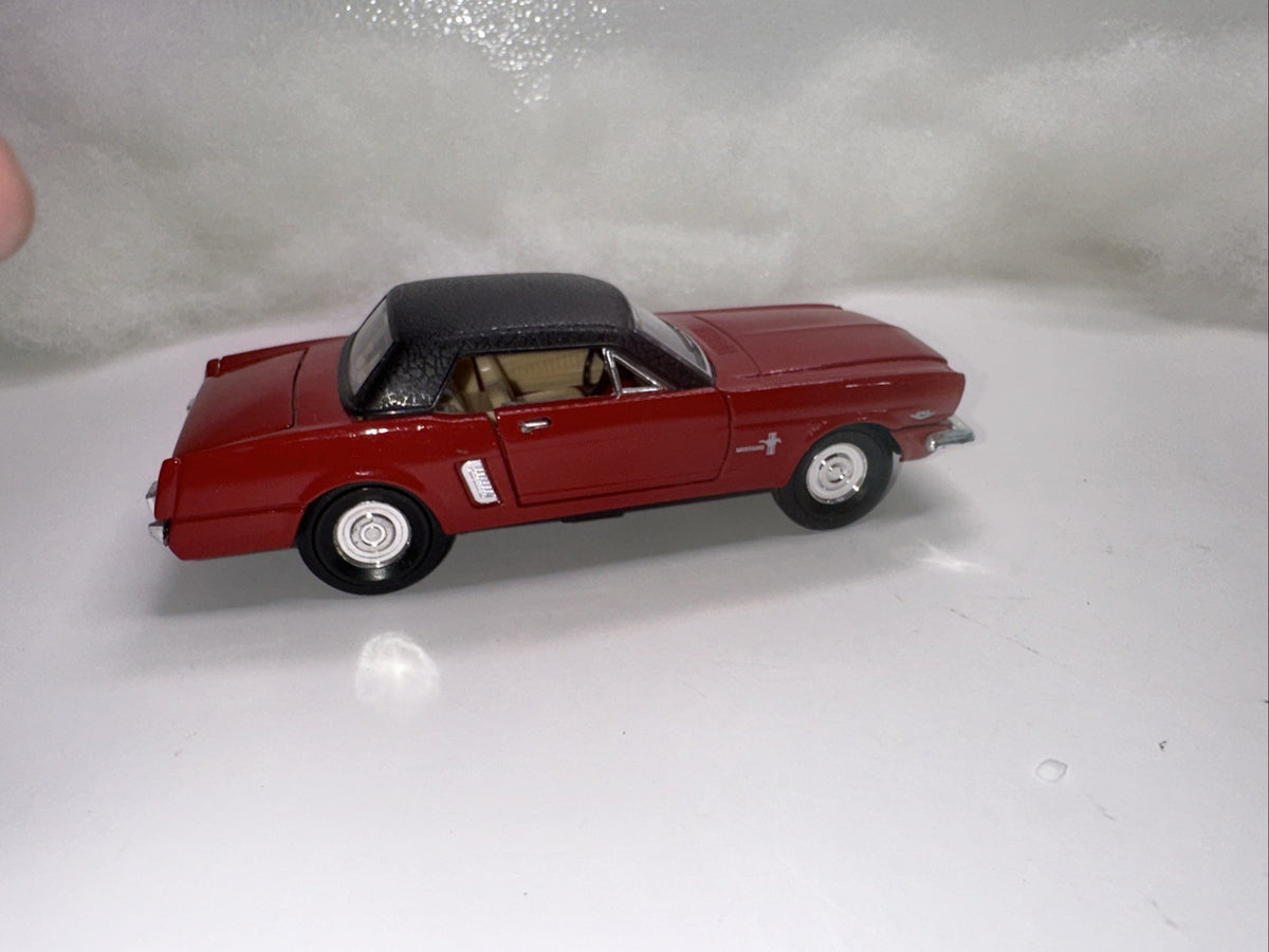 Superior 1965 Ford Mustang Model Car Pull Back Doors Open SS 57193