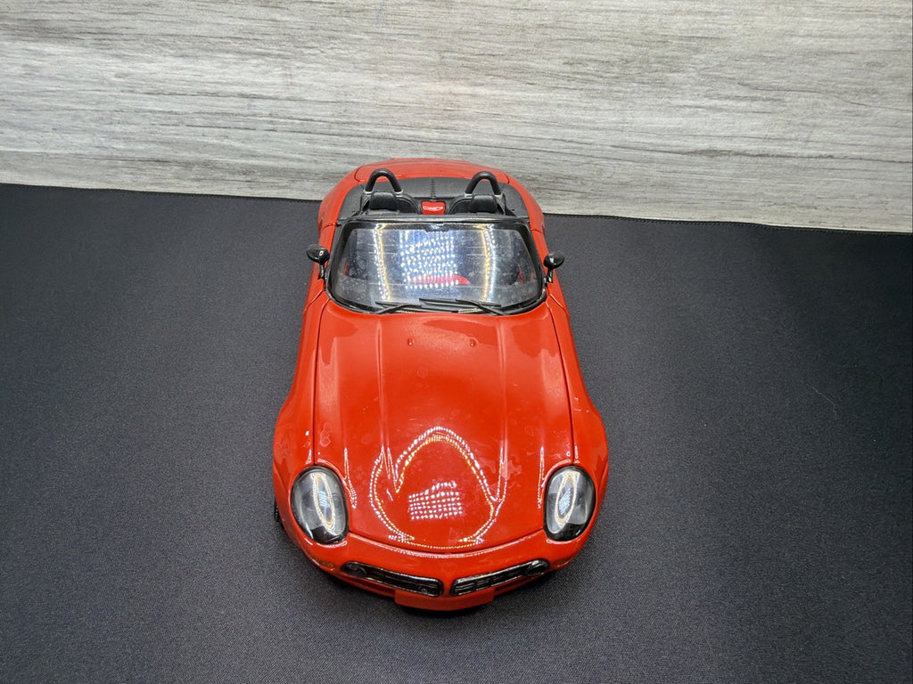 Burago - BMW Z8 Convertible 9