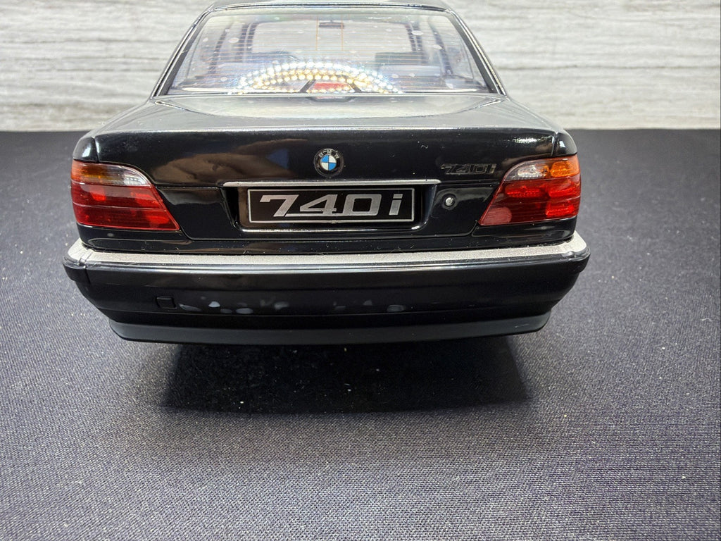 RARE 1:18 KK SCALE 1994 BMW 740i E38 7-series Black  Metallic Diecast  NO BOX9