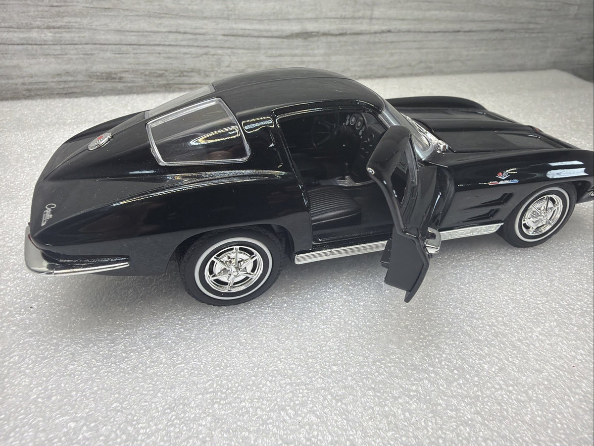 1963 Chevrolet Corvette C2 1/24 Scale Diecast Metal Model - Black No Box  Nice2