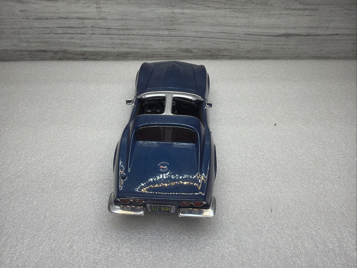 Maisto 1970 Chevrolet Corvette Stingray 1/24 Diecast  Nice Condition No Box5