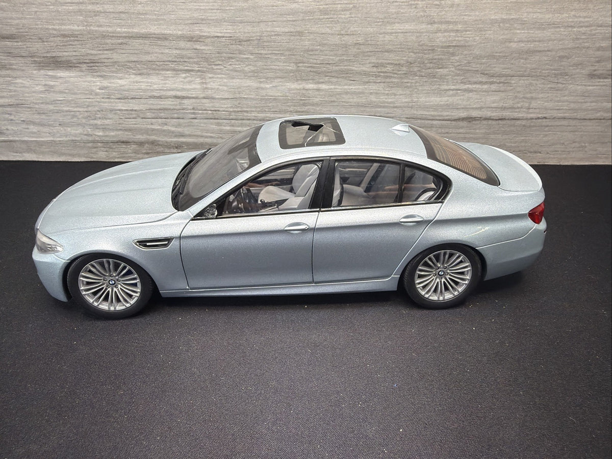 1:18 Paragon BMW F10 M5 Silver Blue RARE Limited Edition DAMAGE NO BOX SEE PICS6
