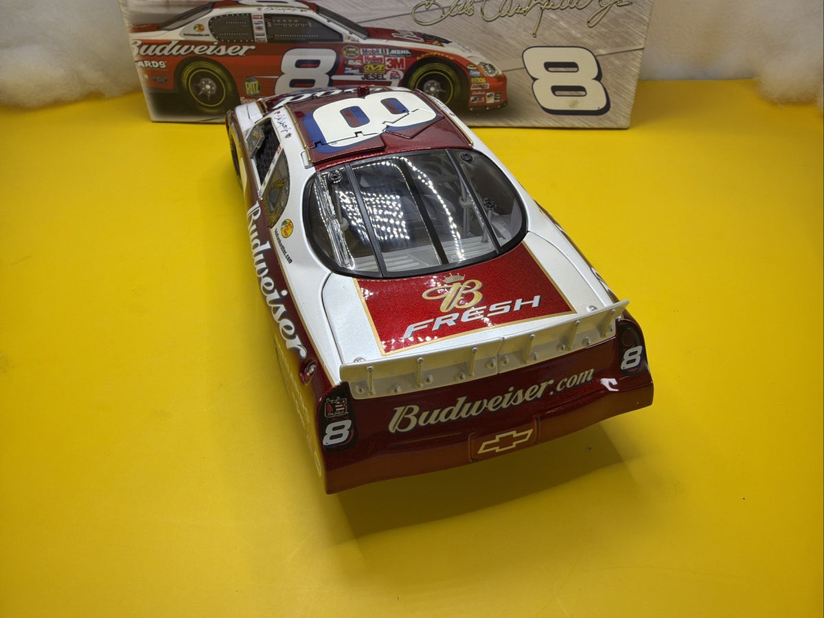 Action Dale Earnhardt Jr 8 Daytona Born On Date 1:18 Nascar Car 2005 Monte Carlo9