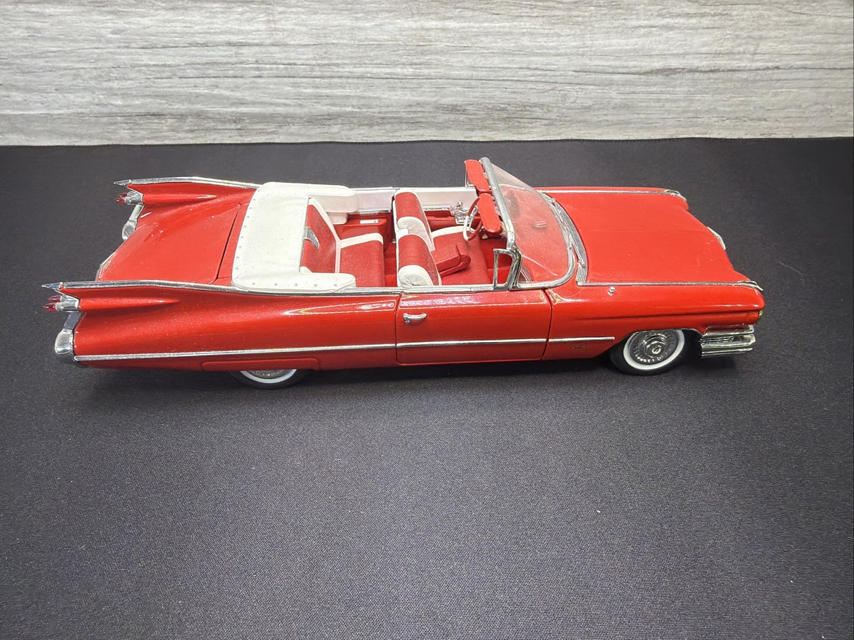 1992 Danbury Mint 1:24 Die Cast 1959 Cadillac Series 62 Car, No Box Light Damage4