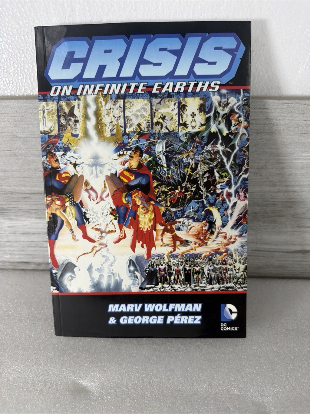 DC Comics Crisis on Infinite Earths by Marv Wolfman (Trade Paperback, 2000) VGC0