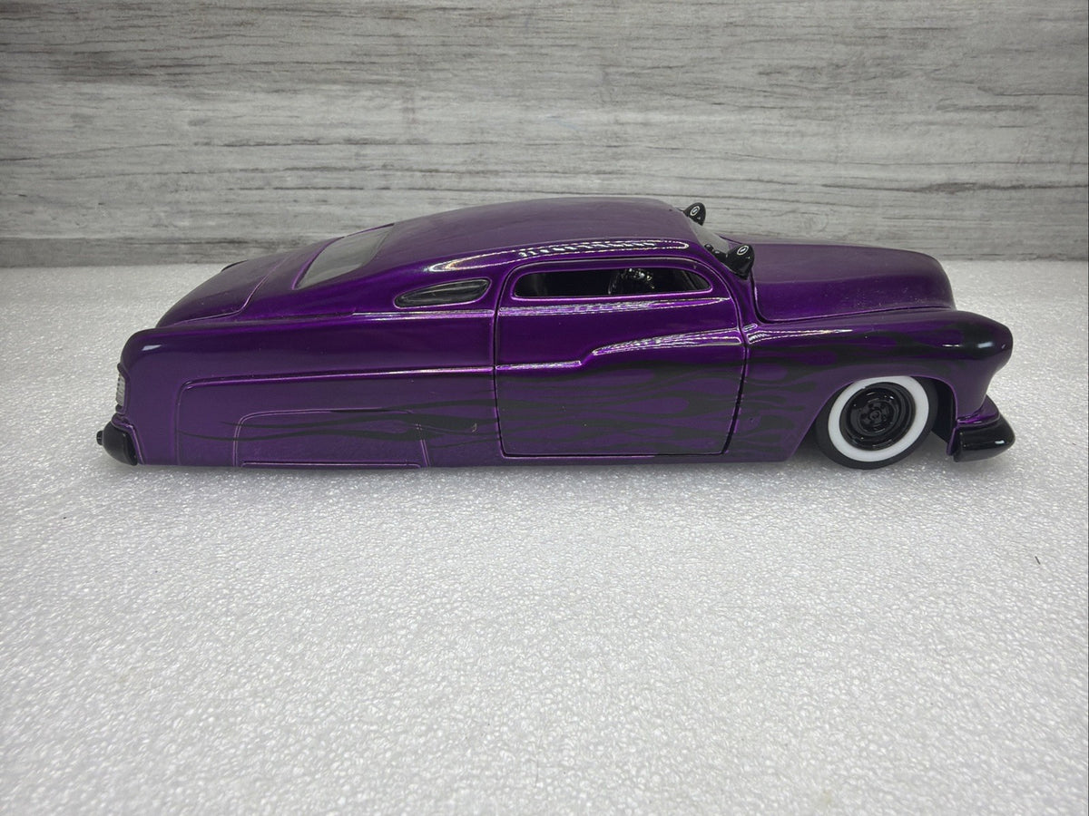 Jada Big Time Kustoms 1:24 Scale Purple 1951 Mercury Black Flames Nice No Box0