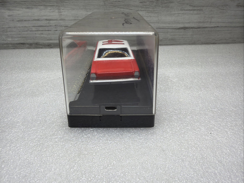 Legends of Racing 1/43 scale diecast Curtis Turner #41  1965 Ford Galaxie Signed6