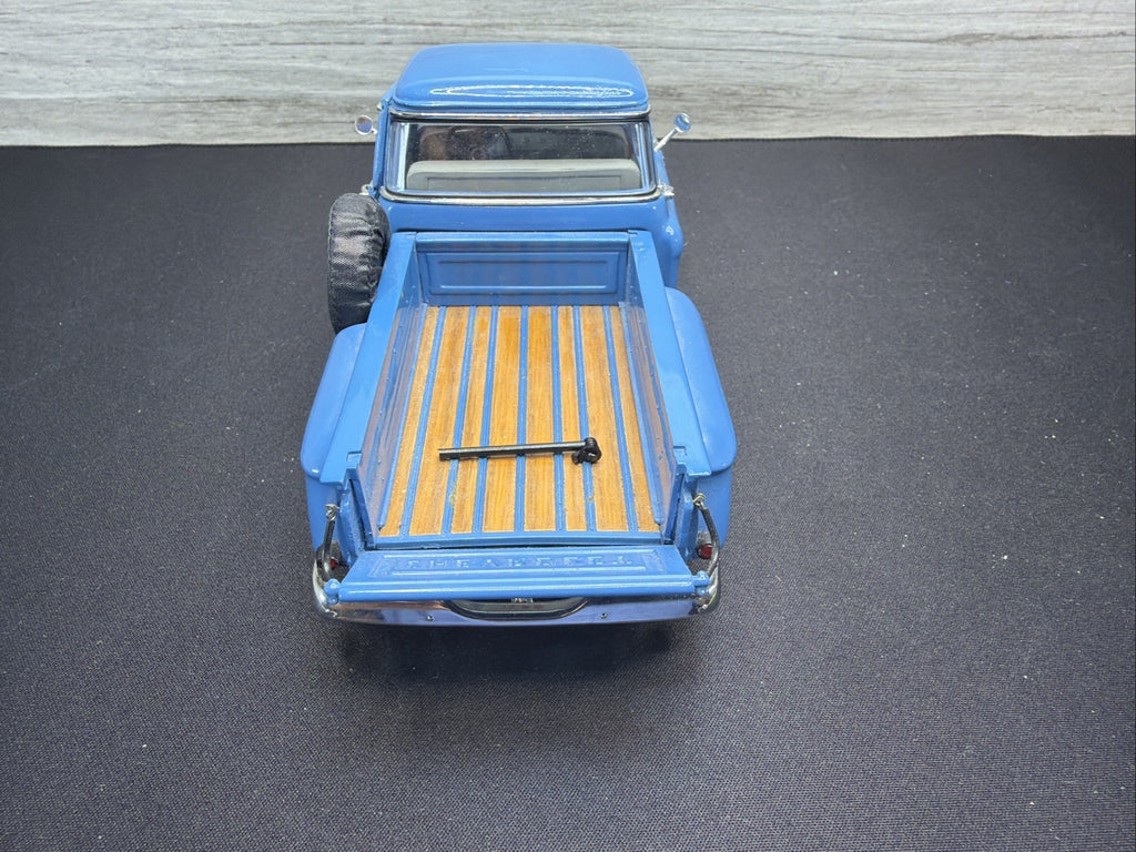1/24 Scale DANBURY MINT 1958 CHEVY APACHE TRUCK  Tie Rod Damaged Underneath14