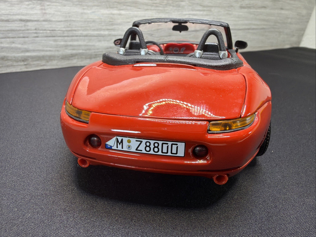 Burago - BMW Z8 Convertible 16