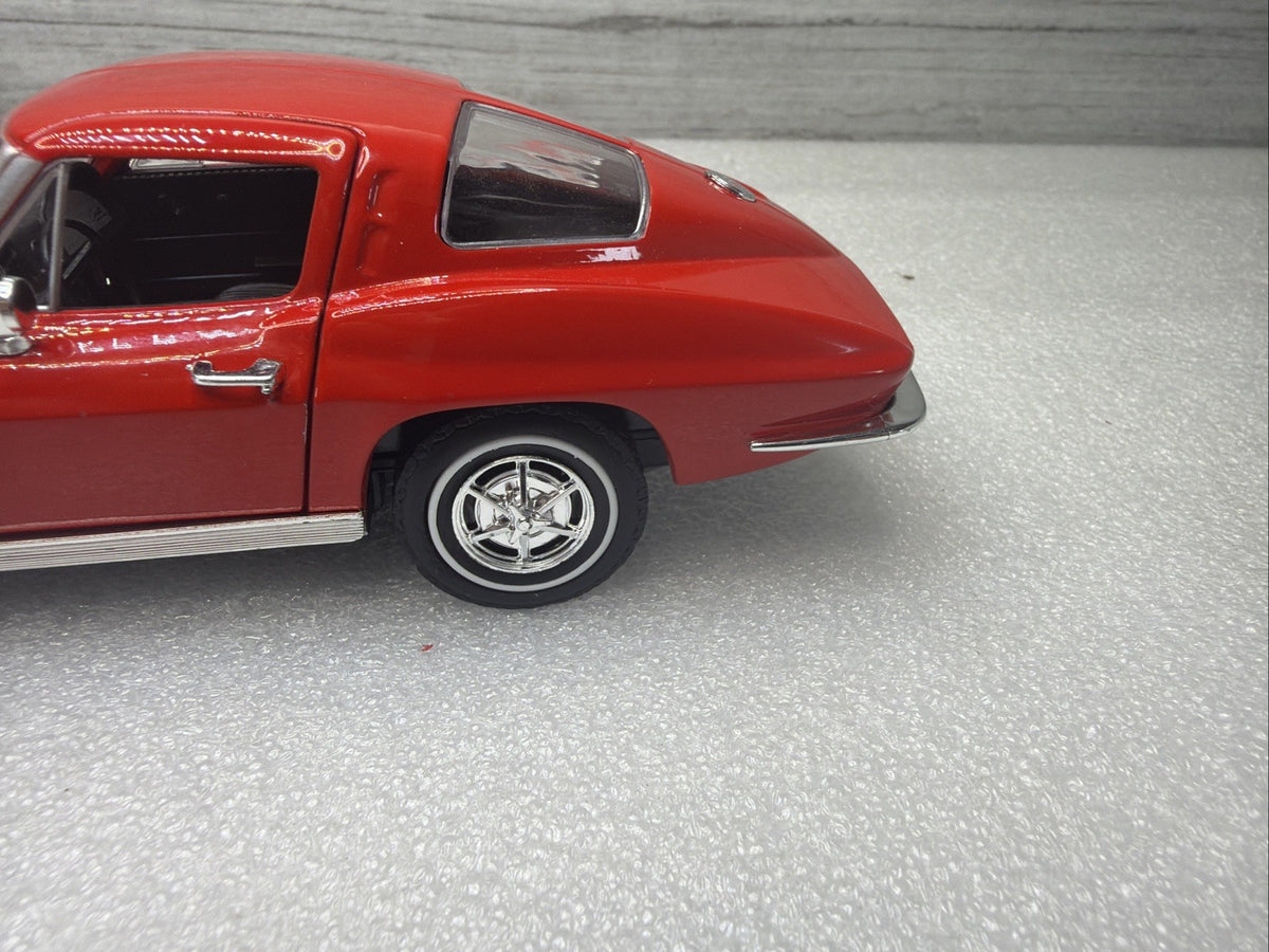 1963 Chevrolet Corvette C2 1/24 Scale Diecast Metal Model - Red No Box  Nice8