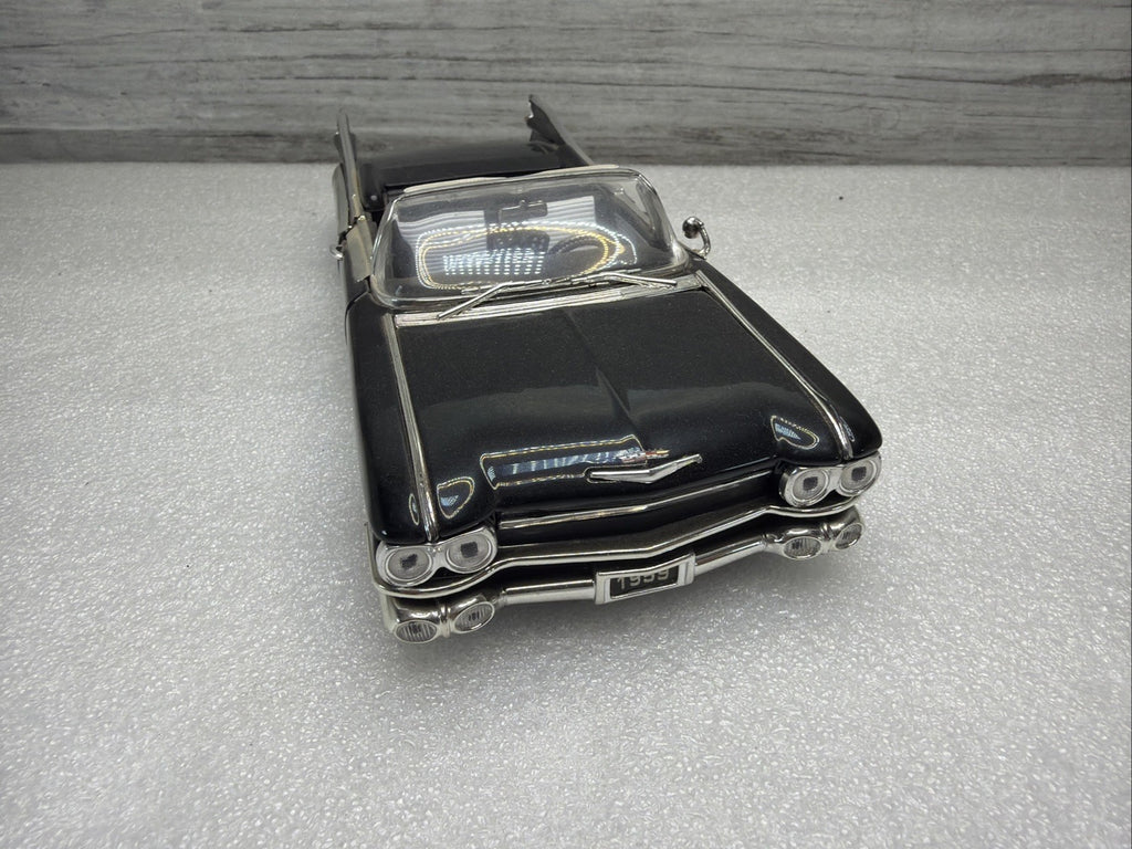 Jada Diecast 1:24 Street Low Metallic Black  1959 Cadillac Eldorado Model VGC!5