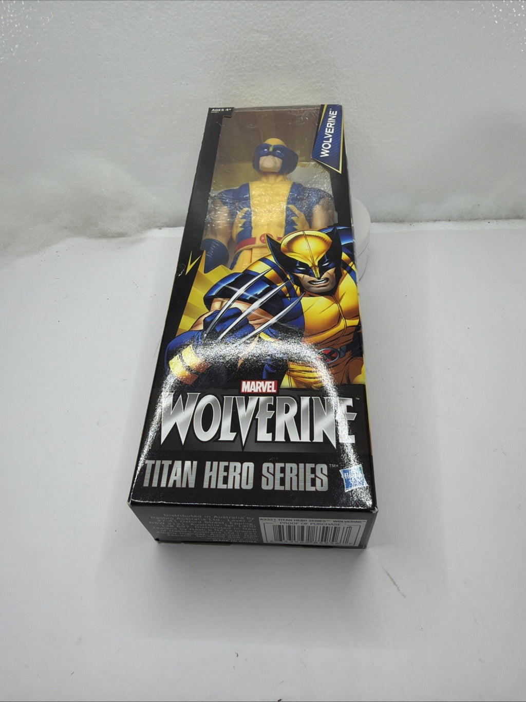 Marvel Wolverine Action Figure – Titan Hero Series Classic Costume – New in Box7