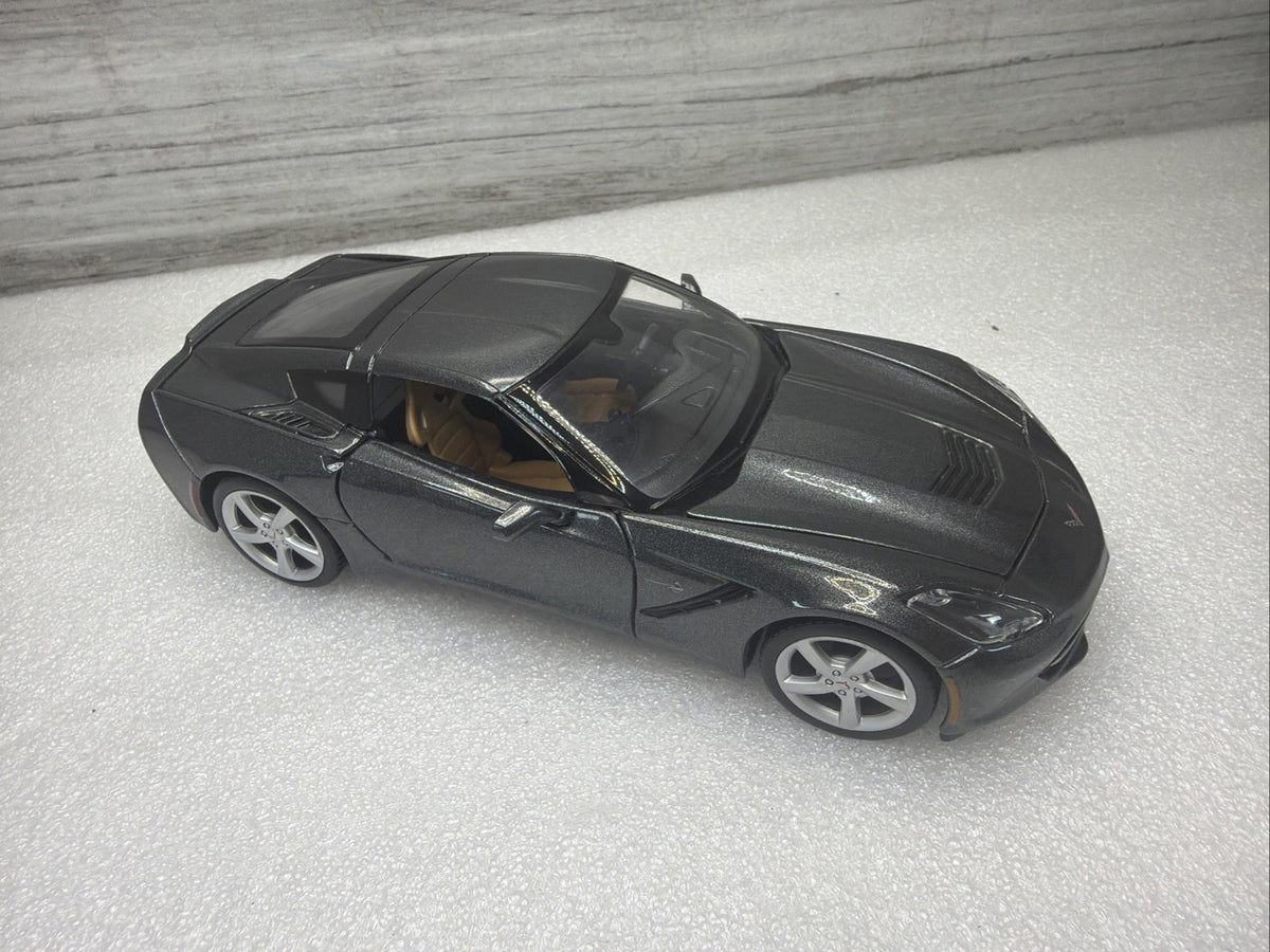 Maisto 2014 Chevrolet Corvette Stingray Grey 1/24 Scale Diecast Car No Box Nice1