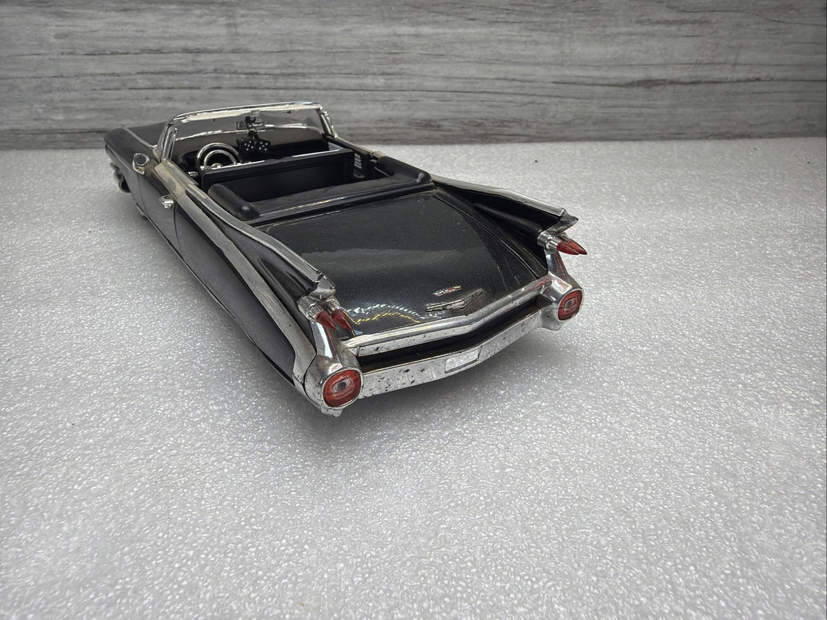 Jada Diecast 1:24 Street Low Metallic Black  1959 Cadillac Eldorado Model VGC!9