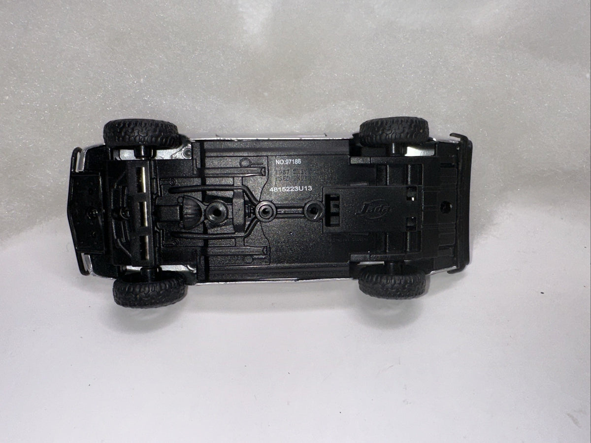 JADA 97186 1:32 Fast & Furious Roman’s 1967 Chevy Camaro Off Road7