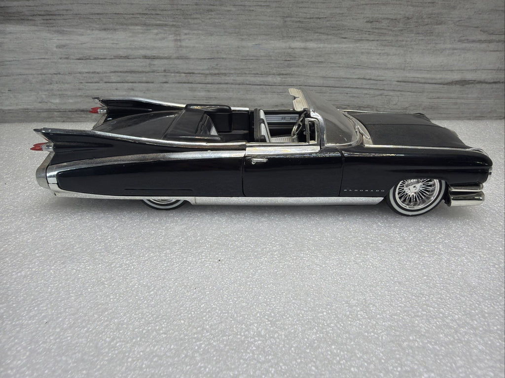 Jada Diecast 1:24 Street Low Metallic Black  1959 Cadillac Eldorado Model VGC!0