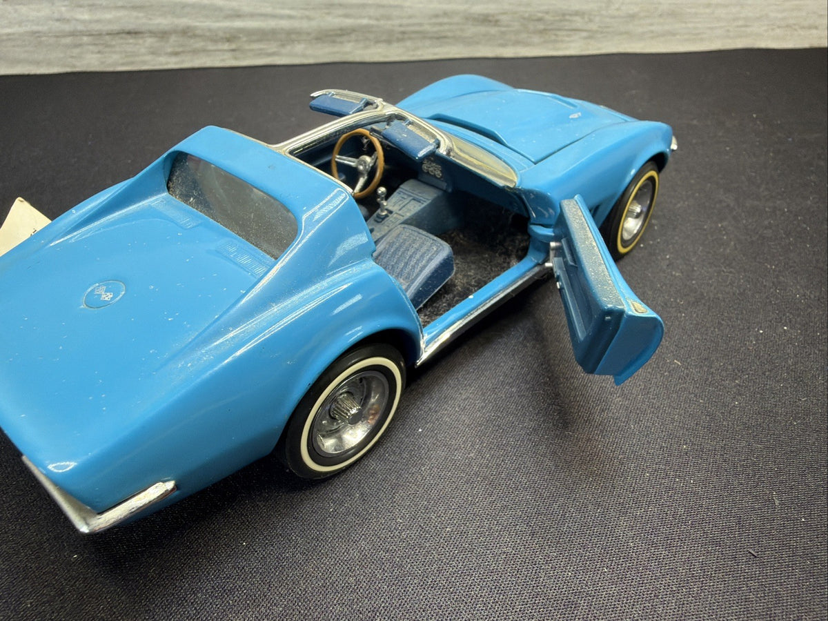 1968 Chevrolet Corvette, Franklin Mint, 1/24 Scale Diecast Model, Blue No Box10