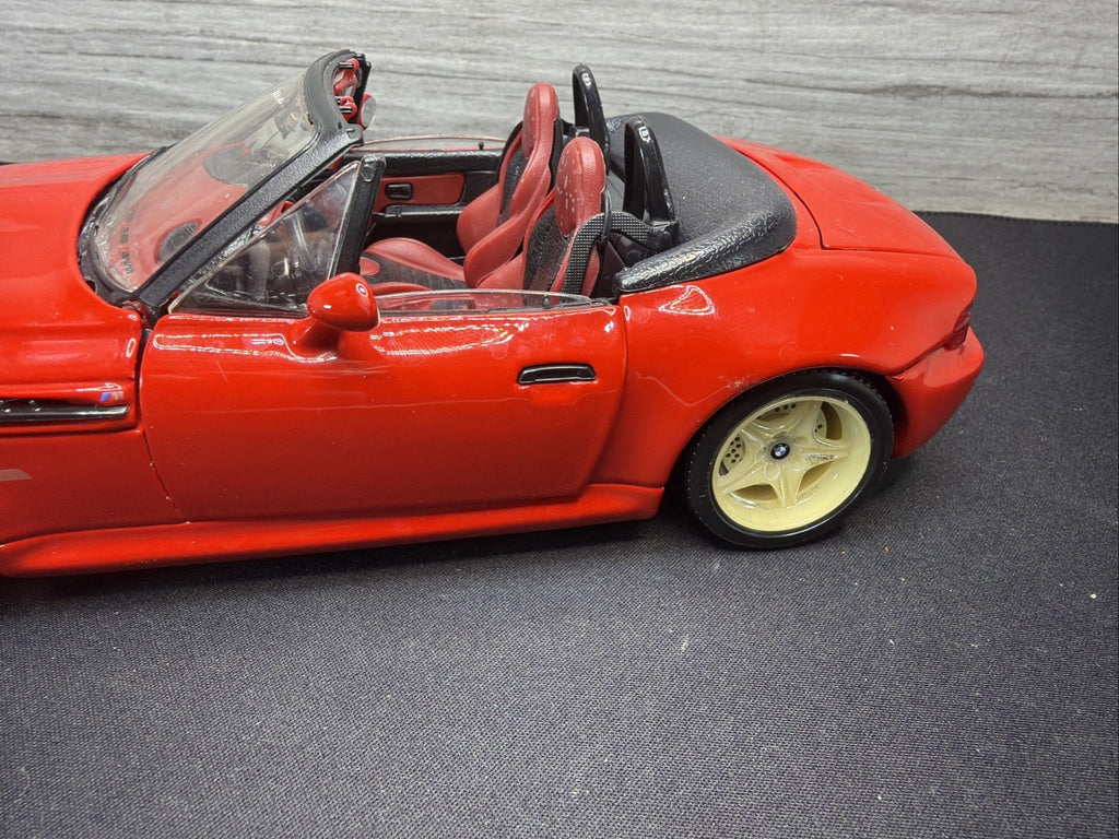 Bburago 1996 BMW M Roadster Convertible Red Scale 1:18 Made Italy No Box Read11