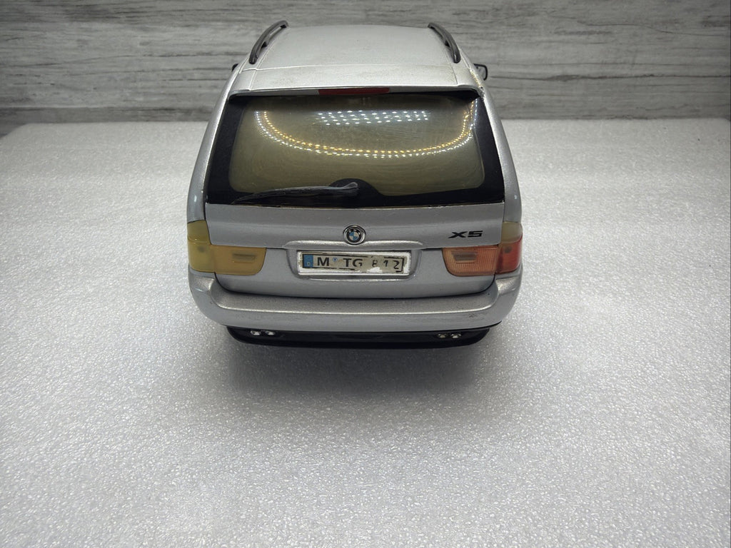 Welly 1:18 Silver BMW X5  no.9842 *RARE* Diecast Model Car4