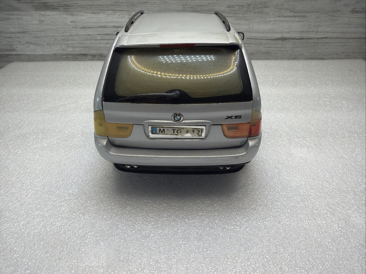 Welly 1:18 Silver BMW X5  no.9842 *RARE* Diecast Model Car4
