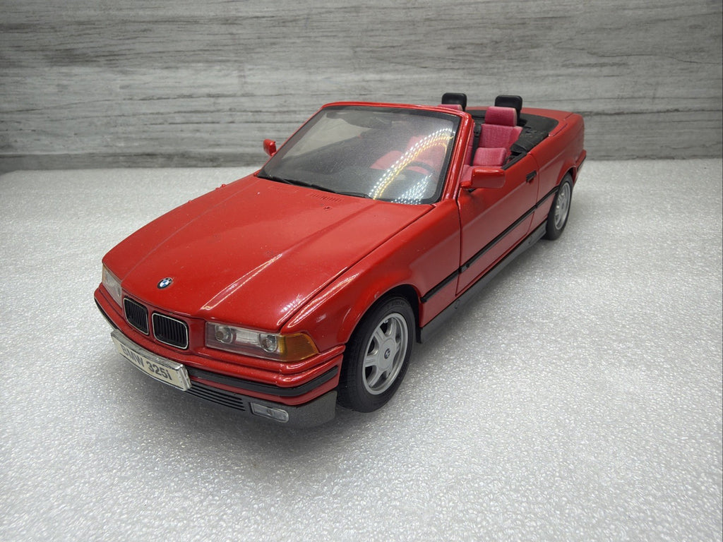 Maisto 1:18 BMW 325i Convertible 1993 Diecast Cars Model Car5