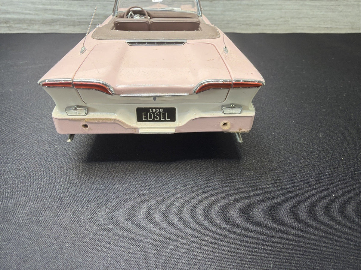 Franklin Mint 1:24 Scale Diecast 1958 Edsel Citation Convertible No Box Read15