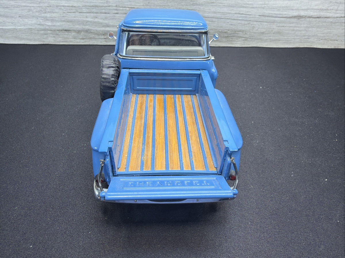 1/24 Scale DANBURY MINT 1958 CHEVY APACHE TRUCK  Tie Rod Damaged Underneath12