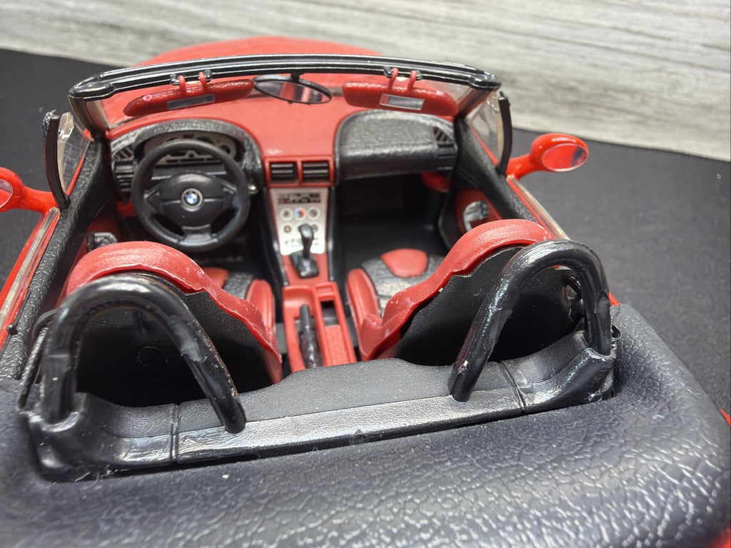 Bburago 1996 BMW M Roadster Convertible Red Scale 1:18 Made Italy No Box Read16