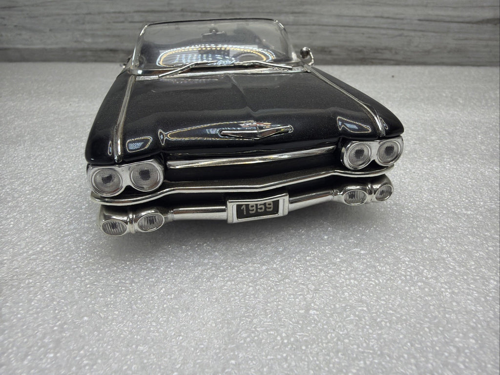 Jada Diecast 1:24 Street Low Metallic Black  1959 Cadillac Eldorado Model VGC!7