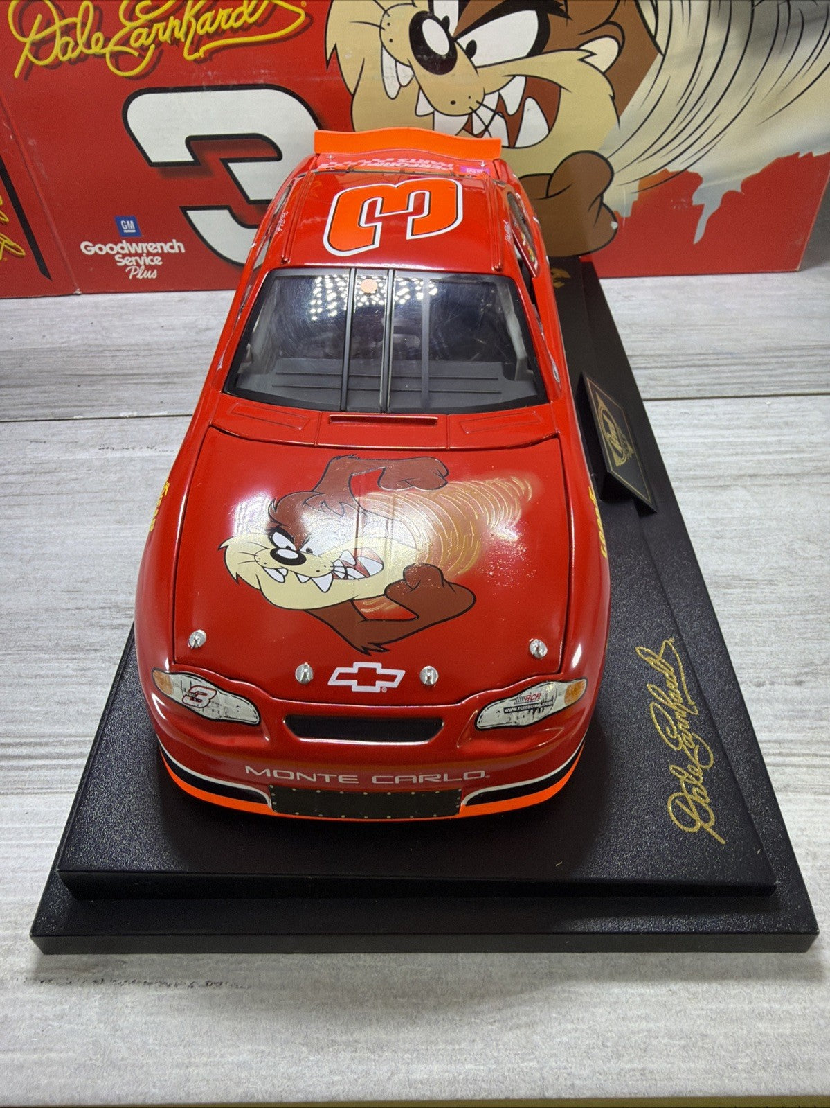 Dale Earnhardt #3 GM Goodwrench TAZ NO BULL Revell 1/18 Nascar Diecast NICE5